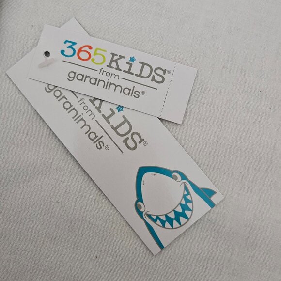 365Kids from Garanimals 3 Piece Shark Outfit Size 6 NWT 2 shirts 1 pair pants - Picture 5 of 16